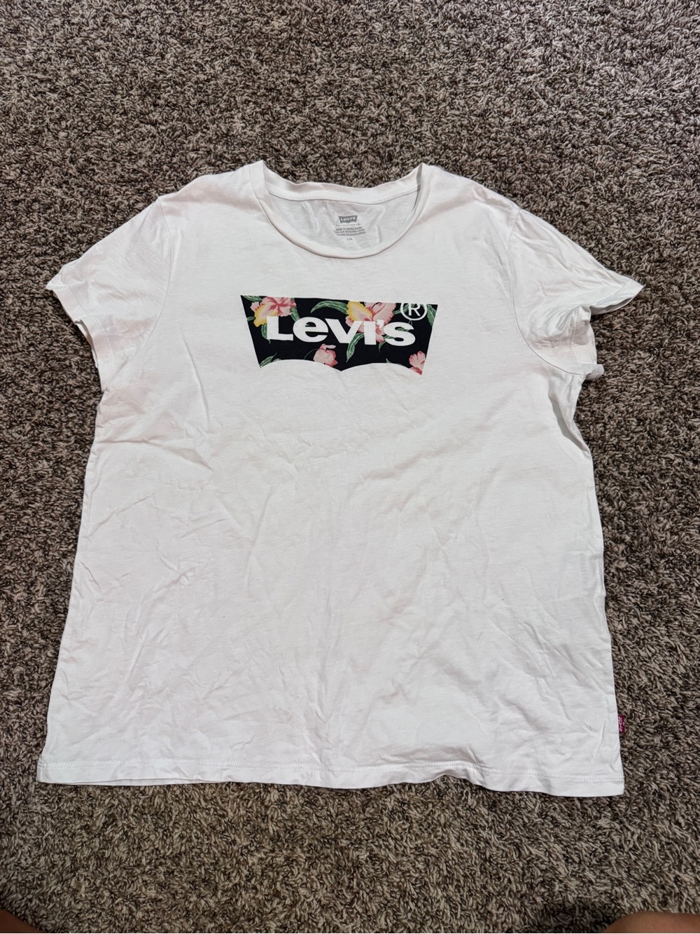 Levi's Women's White Floral Logo Tee